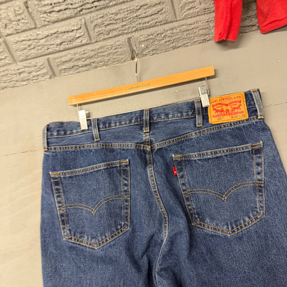 Levi's 550 Relaxed Fit Tapered Leg Blue Denim Jeans Mens 40x30 Indigo 550-0216